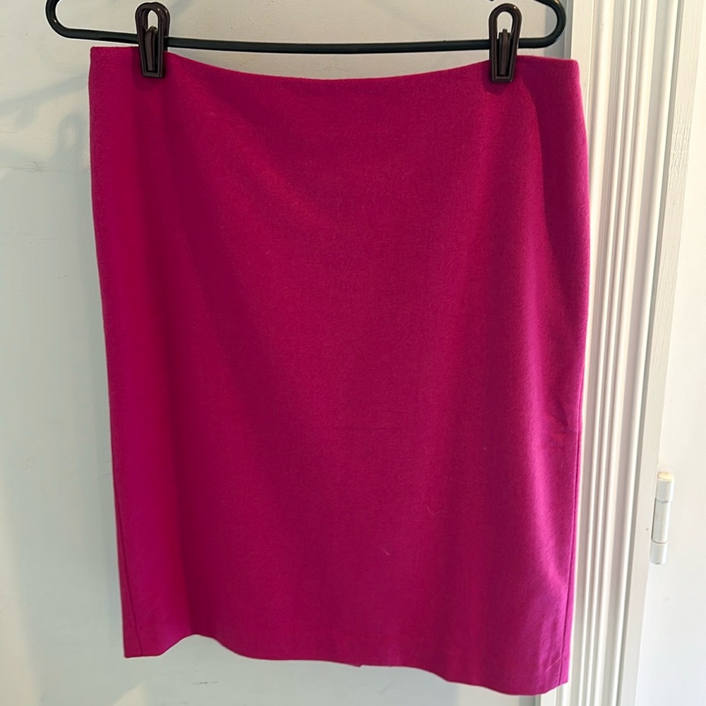 Talbots Pencil Skirt. Size 10.